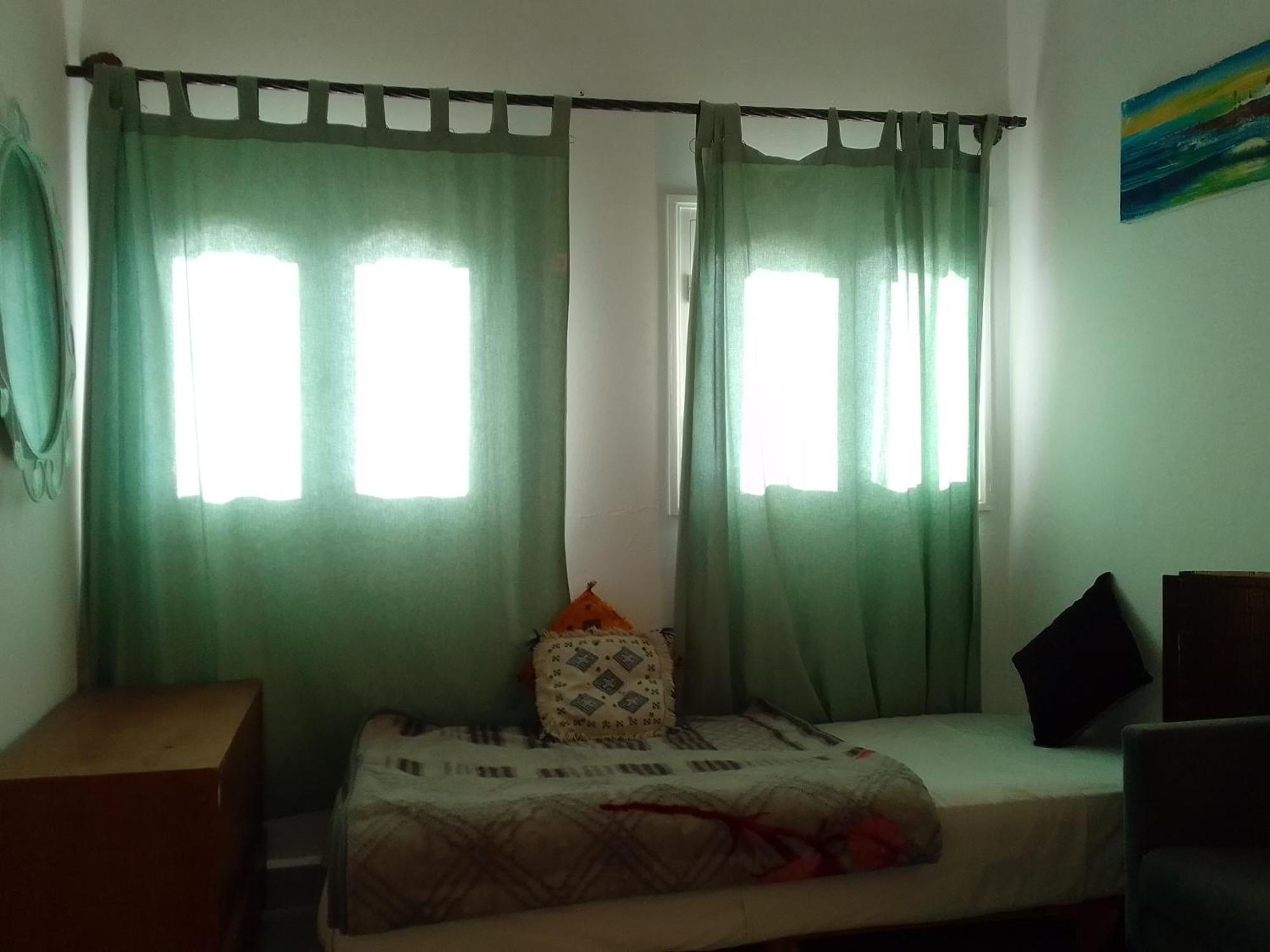 Ocean Surf Lodge تغازوت الغرفة الصورة